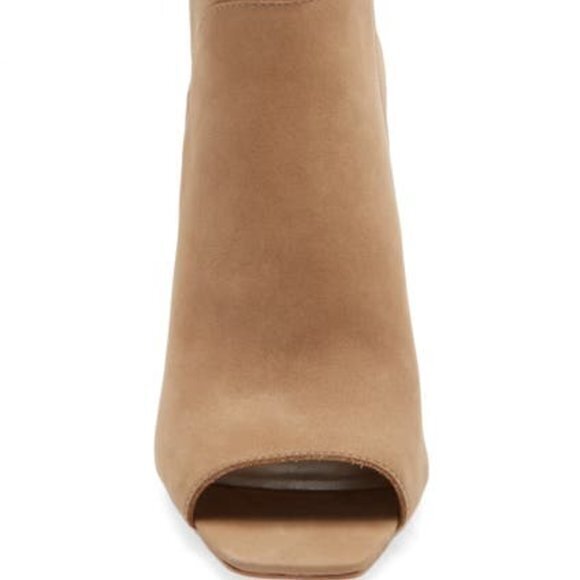 NEW Vince Camuto Fedrilla Open‎ Toe Bootie - Picture 3 of 9